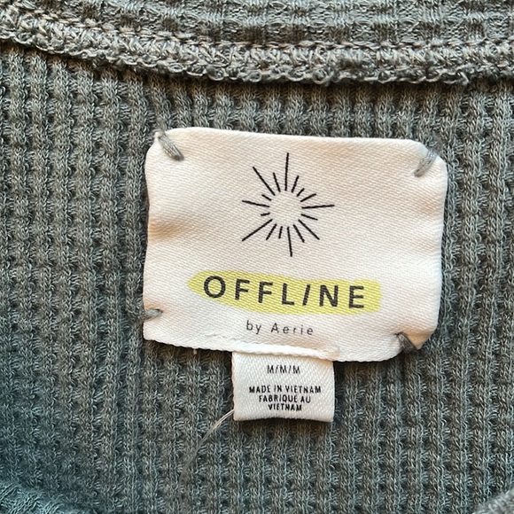 NWOT! Offline by Aerie crop top, size medium - Picture 10 of 14